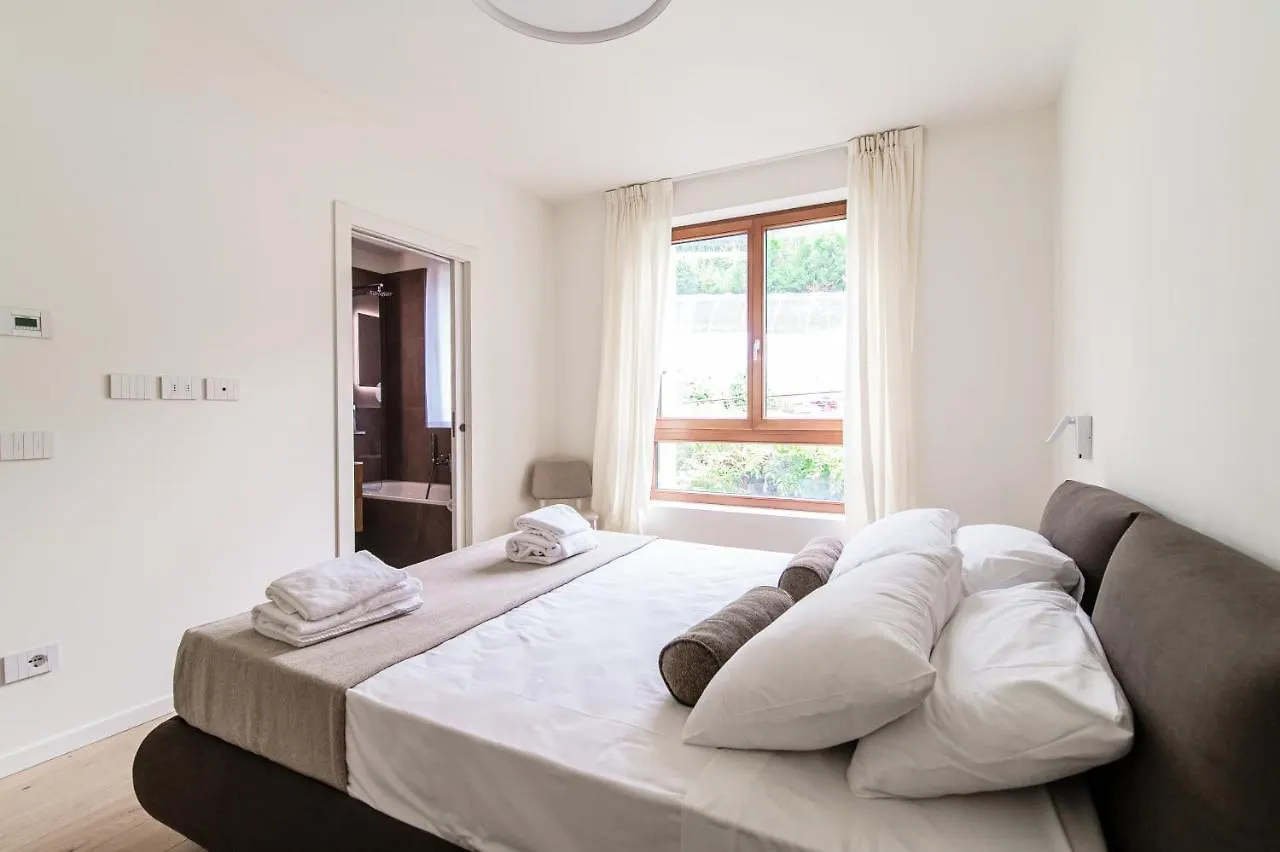 Apartament Bella Li - By Myhomeincomo Menaggio Włochy